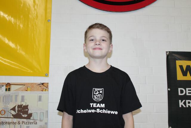 Der 12-jährige Mattis Kihm ist der Jüngste im Team "Scheiwe-Schiewe" (Foto Michael Sonnick)