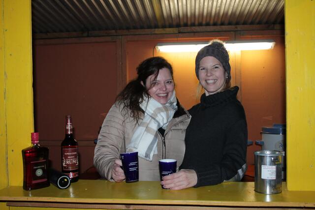 Das "Glühweinteam" vom TC Limburgerhof (Foto Michael Sonnick)