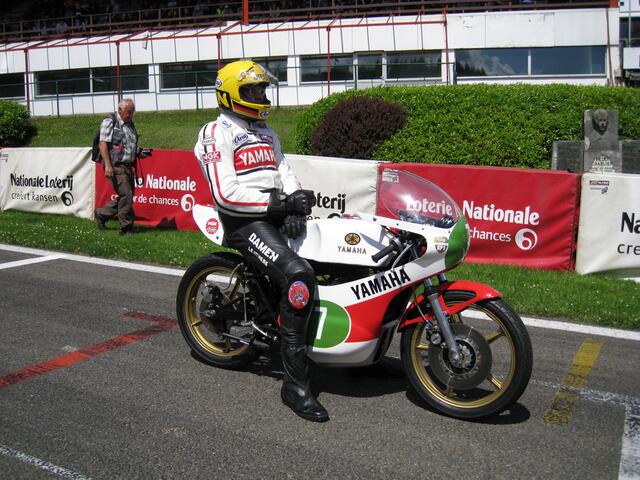 Dieter Braun auf der Yamaha 250 ccm in Spa-Francorchamps/Belgien (Foto Michael Sonnick)