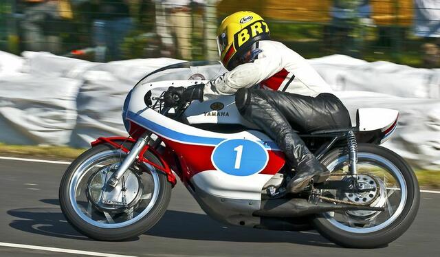 Dieter Braun auf der Yamaha 350 ccm
