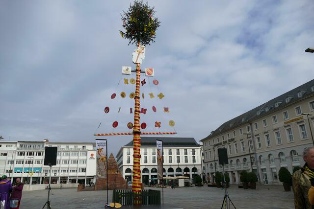 Narrenbaum auf dem Marktplatz | Foto: Jutta Hauswirth