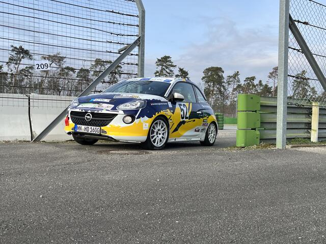Dennis Härle und Lisa Kiefer im Opel Adam Cup (Foto Martin Sonnick)