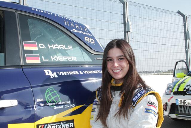 Rallye-Beifahrerin Lisa Kiefer aus Speyer (Foto Michael Sonnick)