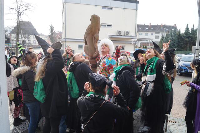 Die Männer wurden kurzerhand im Brunnen eingesperrt | Foto: Stephanie Walter