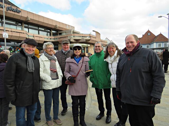 Man kennt sich in Mutterstadt | Foto: Brigitte Melder