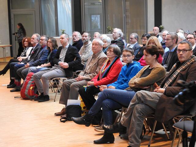 Viele geladene Gäste waren bei der Feierstunde anwesend. | Foto: Aktion PfalzStorch