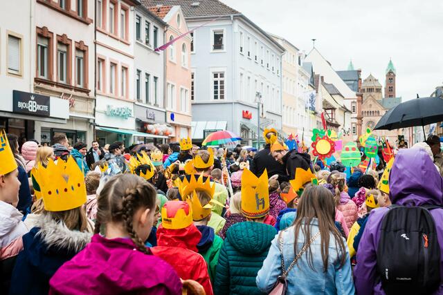 Sommertagszug in Speyer | Foto: Cornelia Bauer