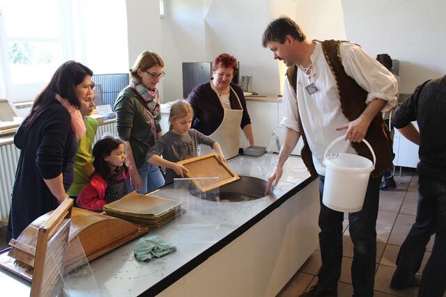 Die Kinder können tatkräftig mitwirken | Foto: Ortsgemeinde Gleisweiler