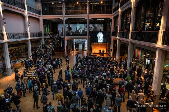 Gedenken an Peter Weibel | Foto: Paul Needham
