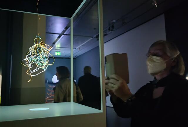 Die Ausstellung »Renaissance 3.0« errichtet ein Basislager für neue Allianzen von Kunst und Wissenschaft im 21. Jahrhundert. | Foto: Heike Schwitalla