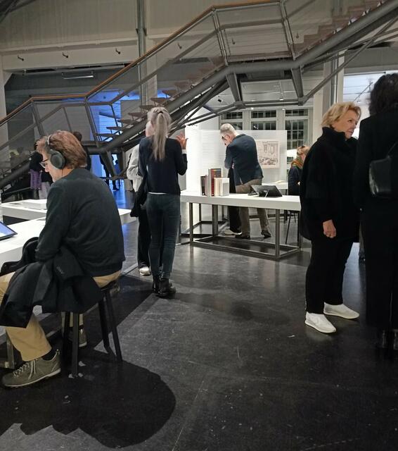 Die Ausstellung »Renaissance 3.0« errichtet ein Basislager für neue Allianzen von Kunst und Wissenschaft im 21. Jahrhundert. | Foto: Heike Schwitalla