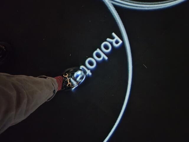 Die Ausstellung »Renaissance 3.0« errichtet ein Basislager für neue Allianzen von Kunst und Wissenschaft im 21. Jahrhundert. | Foto: Heike Schwitalla