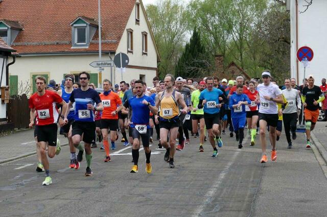 Start 10 KM | Foto: Ekkehard Gübel