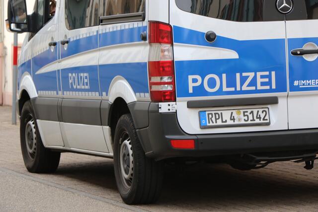 Polizei | Foto: Heike Schwitalla