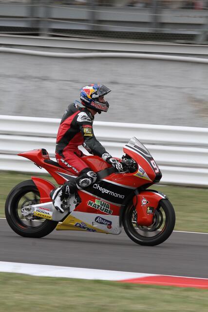 2015 startete Folger für das Team AGR in der Moto2.
Bild: Reuschel ( moto-foto )