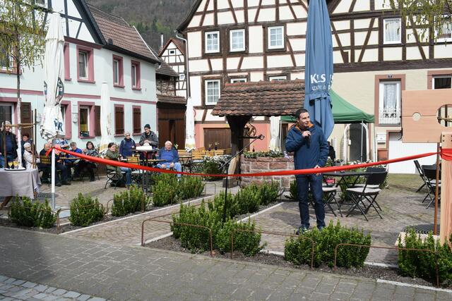 Verbandsbürgermeister Christian Burkhart war auch in seiner Funktion als stellvertretender Vorsitzende der LAG PfälzerWaldPlus vor Ort | Foto: B. Bender