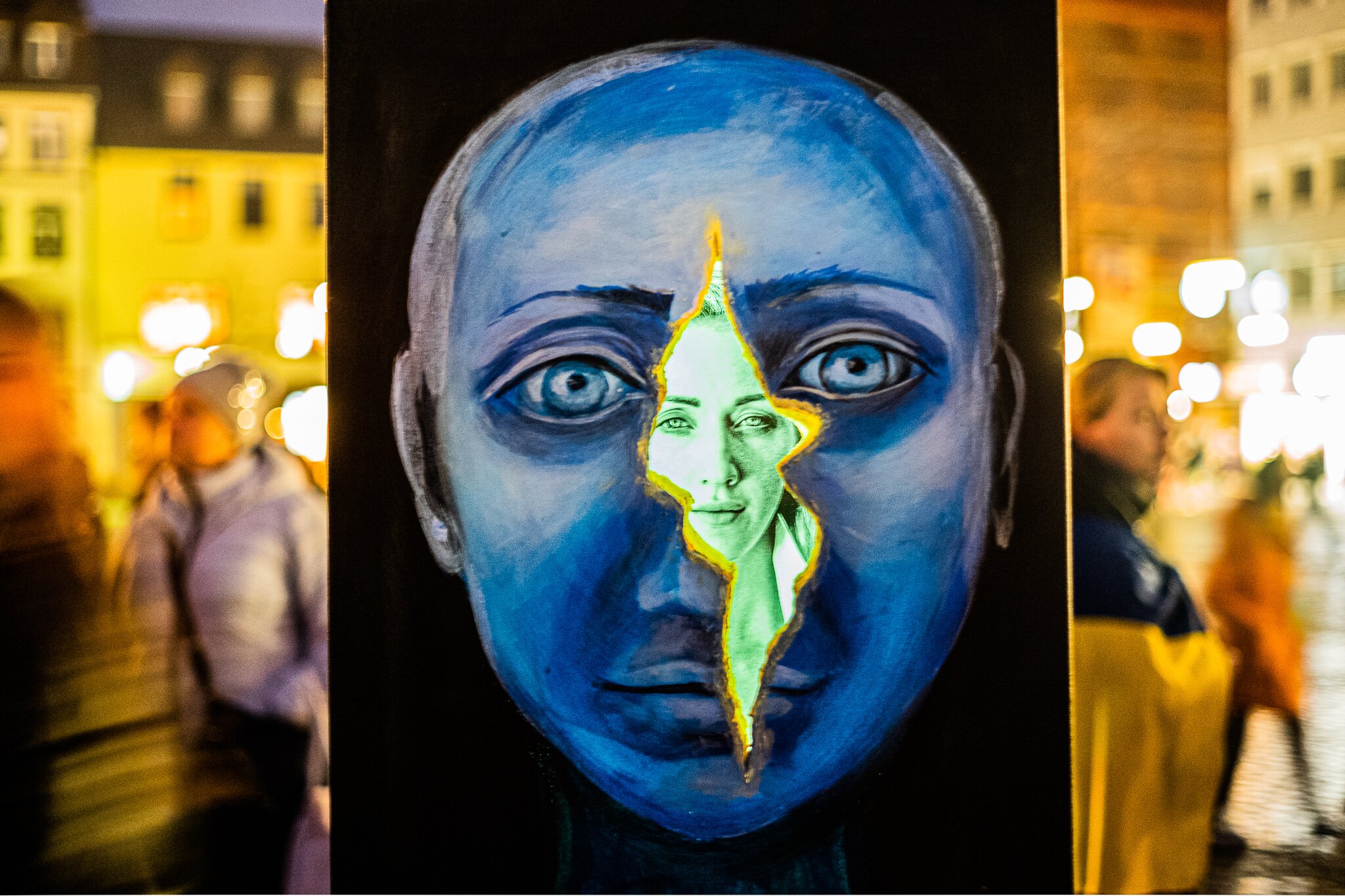 Ausstellung in Mannheimer Matthäuskirche: Kunstwerke geflüchteter ...