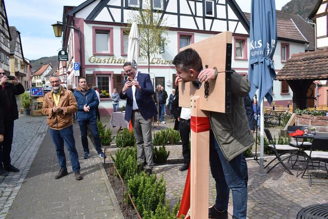 Der Pranger wird zum neuen Fotomotiv der Stadt | Foto: B. Bender