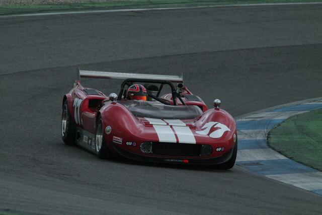 Walter Hoffmann aus Neuhofen in seinem McLaren V8-Sportwagen (Foto Michael Sonnick)