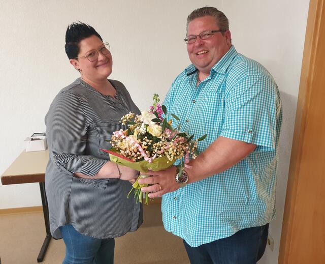 Der DRK Ortsverein Östringen e.V. dankt Sarah Zimmermann für die jahrelange Mitwirkung innerhalb der Vorstandschaft und freut sich, dass sie dem Verein natürlich weiterhin als aktive Unterstützung beibehalten bleibt.