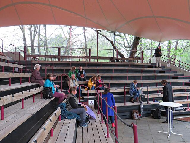 Noch vor der Lesung | Foto: Brigitte Melder