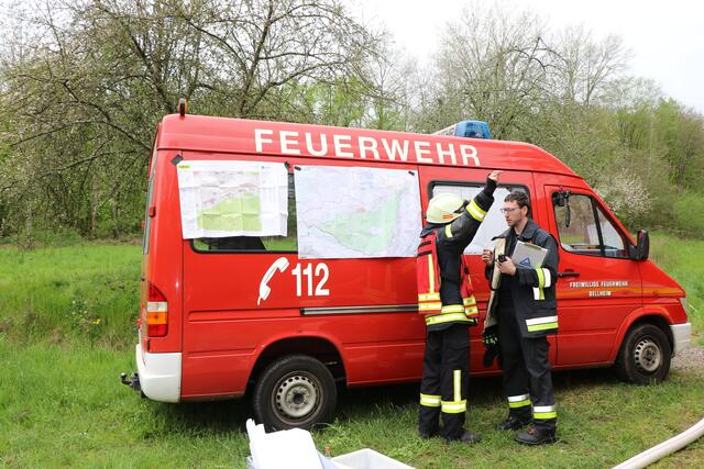 Einsatzbesprechung | Foto: Heike Schwitalla