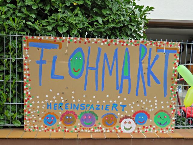 Selbstgemalte Plakate zeigten den Weg | Foto: Brigitte Melder