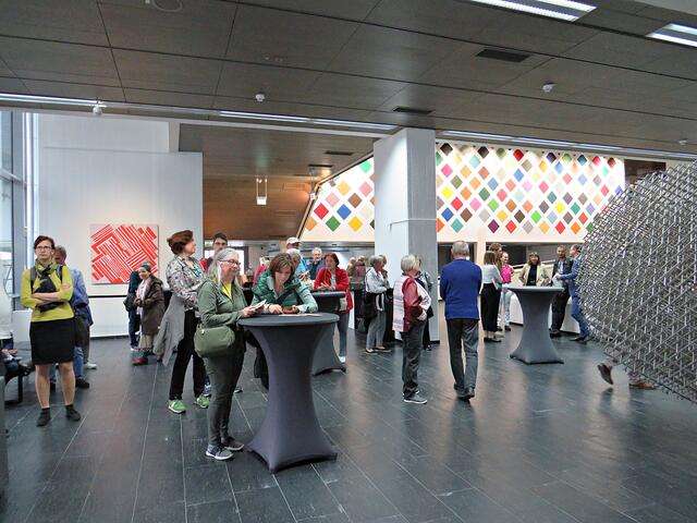 Vor der Vernissage | Foto: Brigitte Melder