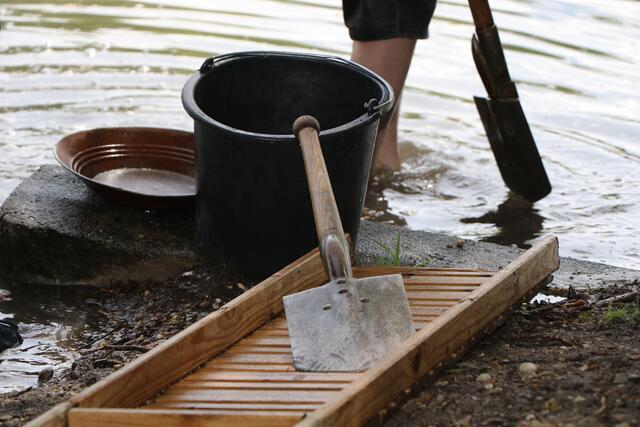 Goldwaschkurs bei Leimersheim | Foto: Heike Schwitalla