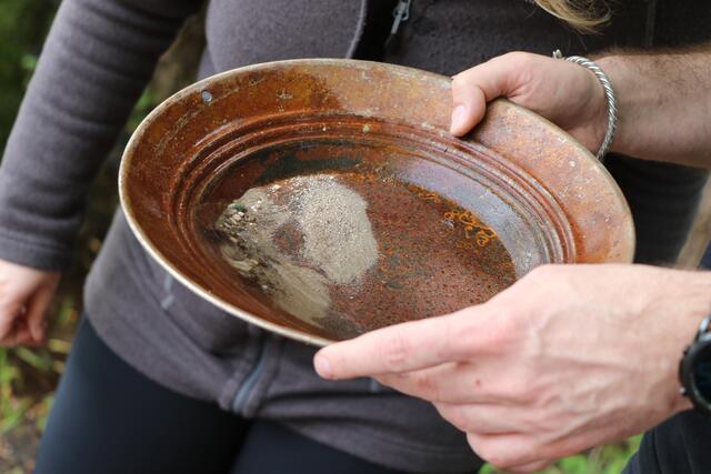 Goldwaschkurs bei Leimersheim - die Spannung steigt | Foto: Heike Schwitalla