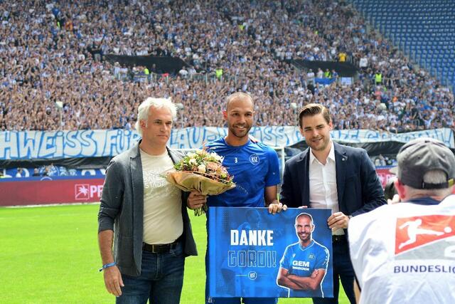 Danke Gordi für jahrelanges Engagement - und alles Gute weiterhin | Foto: ka-abseits/Anderer