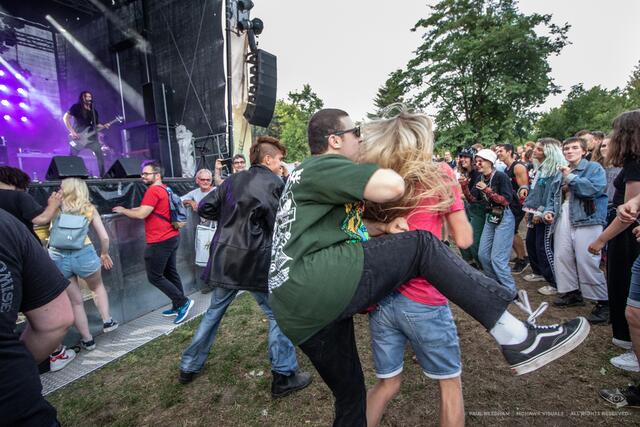 Alternative und local - die Stars der Feldbühne beim FEST in Karlsruhe | Foto: Paul Needham