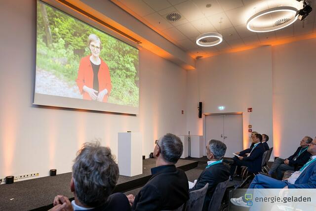 Grußwort Dr. Franziska Brantner MdB, Parlamentarische Staatssekretärin im Bundesministerium für Wirtschaft und Klimaschutz
 | Foto: Gustai/Pixelgrün