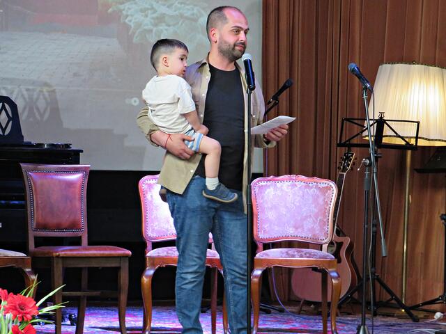 Osman Gürsoy mit Sohn | Foto: Brigitte Melder
