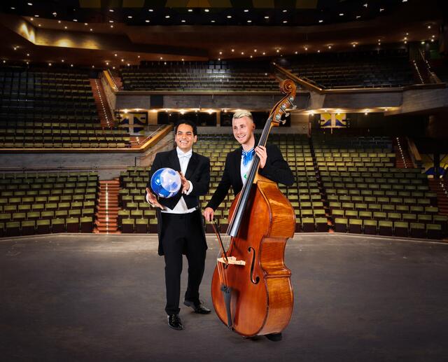 Joshua Chávez Márquez (Kontrabass), Marco Thiede (Mittelfeld / Abwehr) | Foto: Arno Kohlem