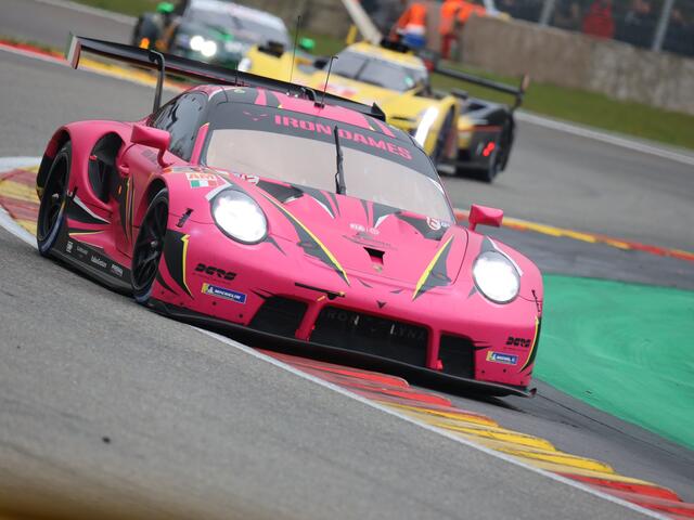 Der Porsche 911RSR vom Damenteam Sarah Bovy/Michelle Gatting/Rachel Frey kam auf einen hervorragenden 4. Platz in der GT-Wertung
Bild: Reuschel ( moto-foto ) 