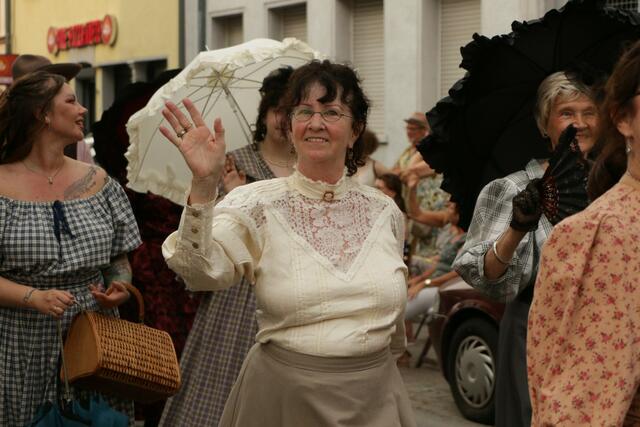 Festungsfest Germersheim 2023 - großer historischer Festumzug | Foto: Heike Schwitalla