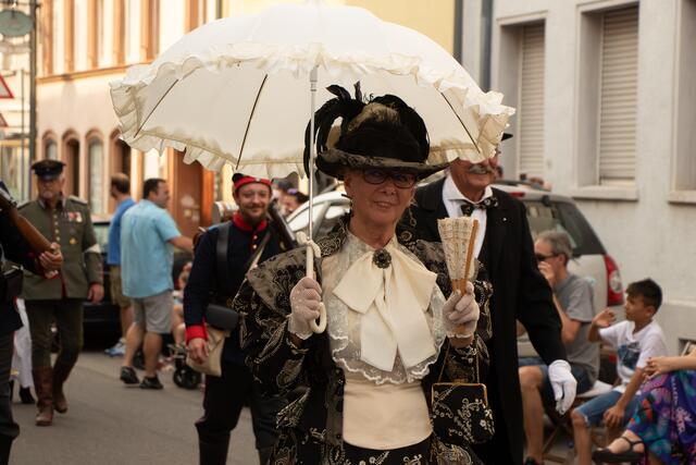 Festungsfest Germersheim 2023 - großer historischer Festumzug | Foto: Heike Schwitalla