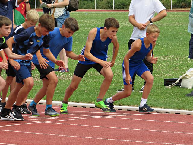 Startschuss und los | Foto: Brigitte Melder