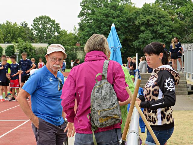 Kleine Fachsimpelei am Rande | Foto: Brigitte Melder