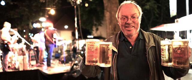 Diverse Biersorten ist ein Markenzeichen des Knielinger Straßenfestes | Foto: Michael Bartholomaeus