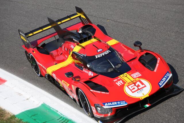 Die Le Mans Sieger Guidi / Calado / Giovanazzi im Ferrari 499P in der Parabolica 
 | Foto: moto-foto Reuschel