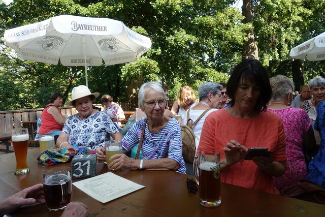 Biergarten der Maisel's Brauerei | Foto: Kristin Hätterich