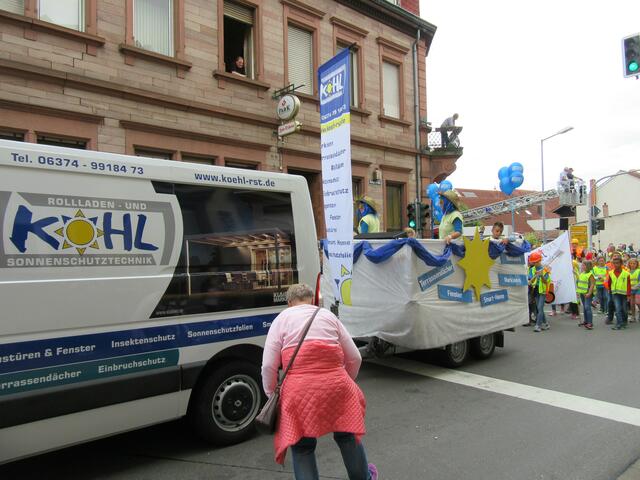 Umzugsfahrzeug | Foto: Harry Dinges