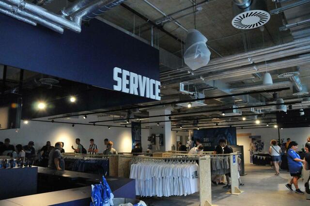 Im Fanbereich | Foto: Anderer/ka-abseits