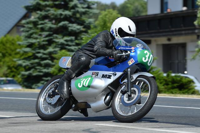 Der Chemnitzer Wolfram Trabitzsch auf seiner MZ-Rennmaschine 250 ccm | Foto: Thorsten Horn