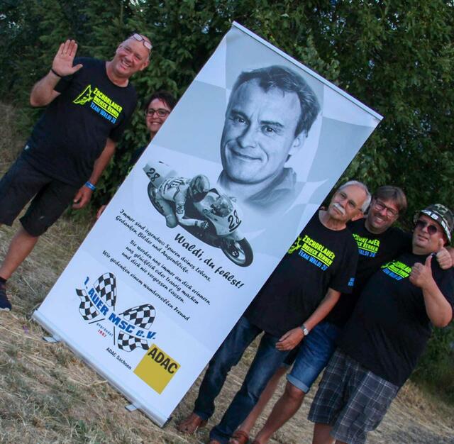 Die Freunde vom Team Ralf Waldmann | Foto: Marcel Uhlmann