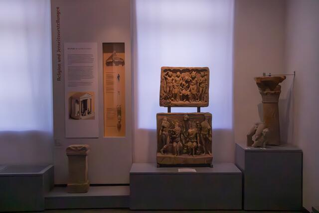 Das Terra Sigillata Museum in Rheinzabern ist Museum des Monats des Landes Rheinland-Pfalz - Blick auf die ausgestellten Exponate | Foto: Heike Schwitalla