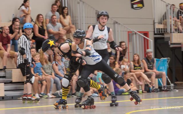 Roller Derby Karlsruhe vs. Munich Rolling Rebels &amp; Friends | Foto: Paul Needham