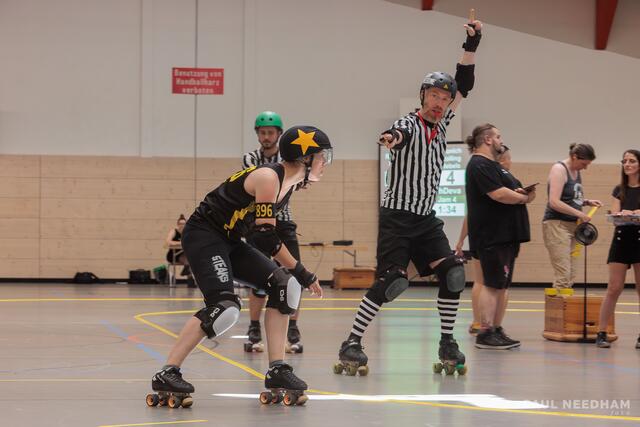 Roller Derby Karlsruhe vs. Munich Rolling Rebels &amp; Friends | Foto: Paul Needham